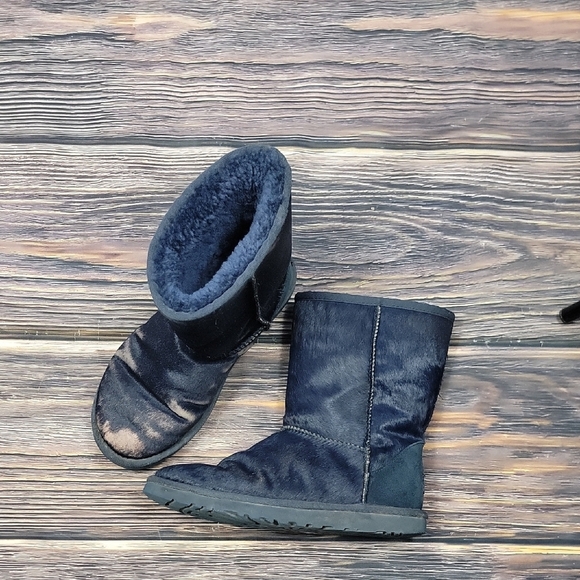 Ugg Australia Limited Edition Navy Blue Classic Short Women's 7 Pony Hair Uggs - Picture 1 of 6
